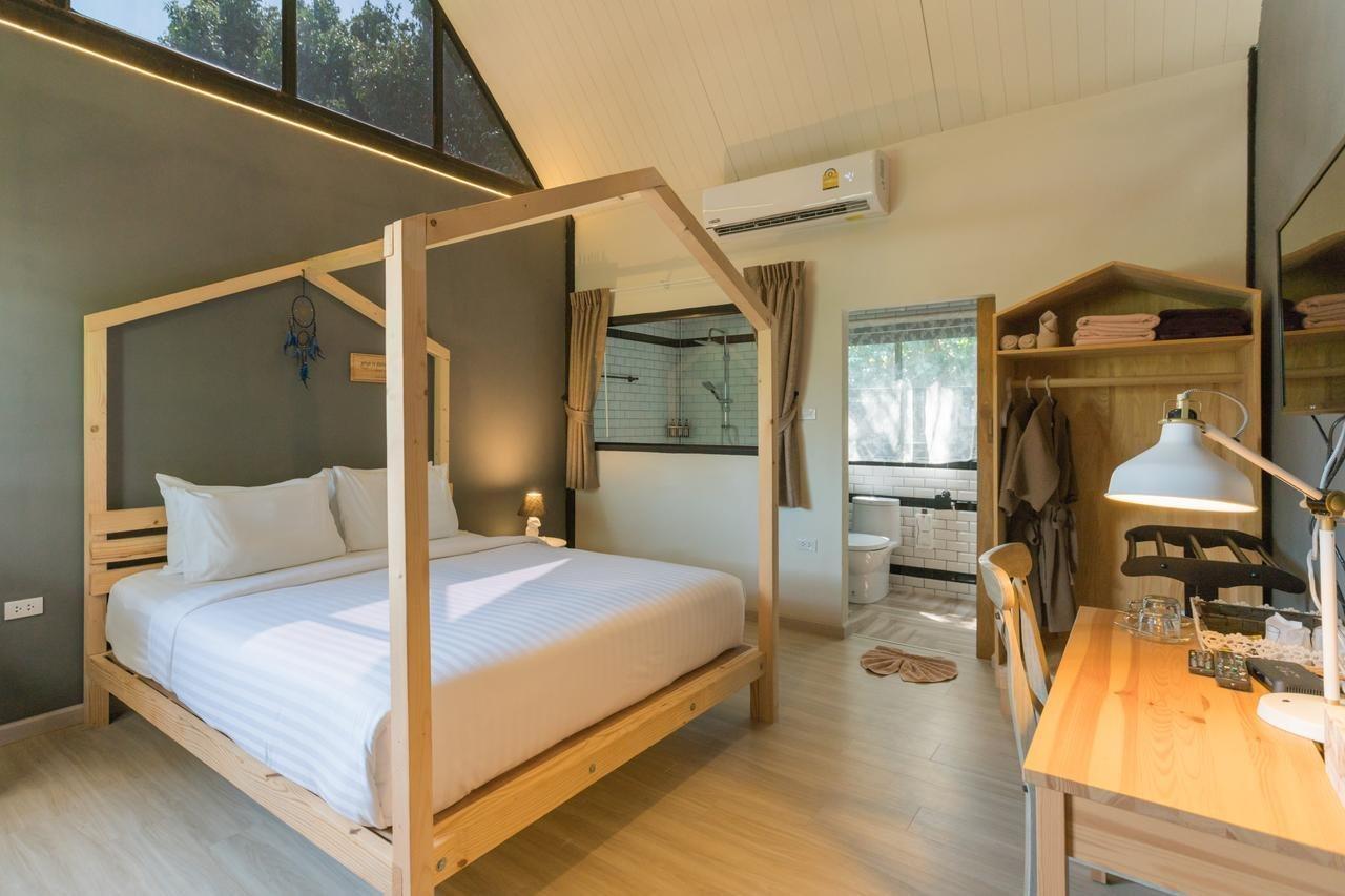 Perennial Resort Nai Yang Экстерьер фото